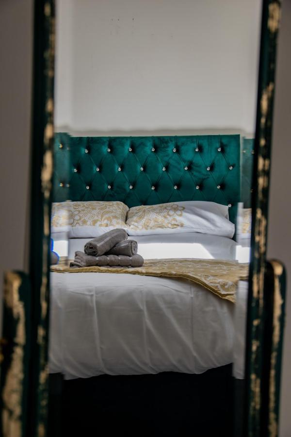 Bv Lush Apartment At Conditioning House Bradford Bradford  Eksteriør bilde